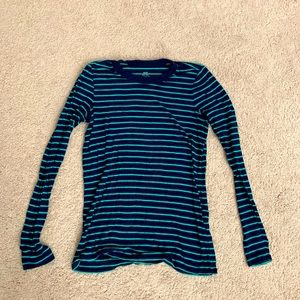 American Eagle Long Sleeve Top